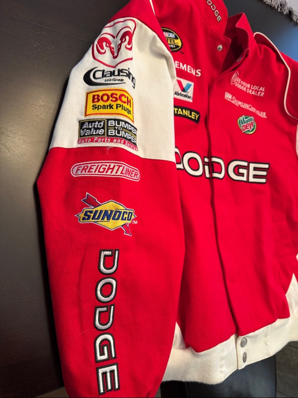 Chase Authentics Red Dodge Racing Jacket - Picture 3 of 5